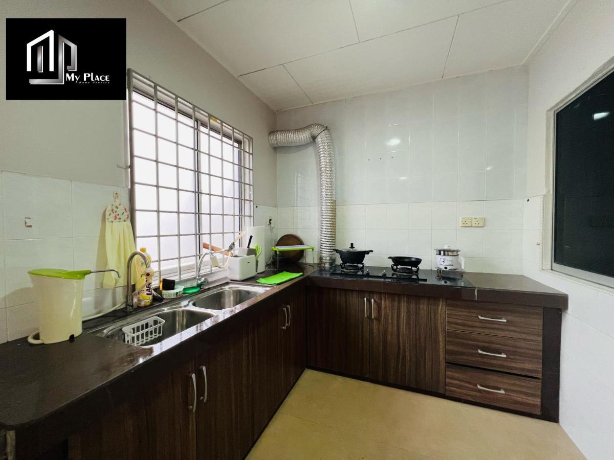 2 Storey 5Br 16Pax Semabok Taman Cheng Ho, 3 By Myplace Melaka Zewnętrze zdjęcie